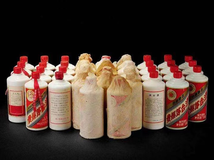 毛感乡日照岚山回收酒价格哪里回收(附近上门回收茅台酒）?